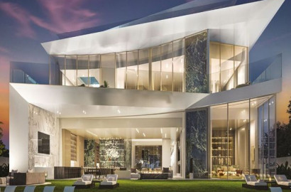 Ellington Villa Collection